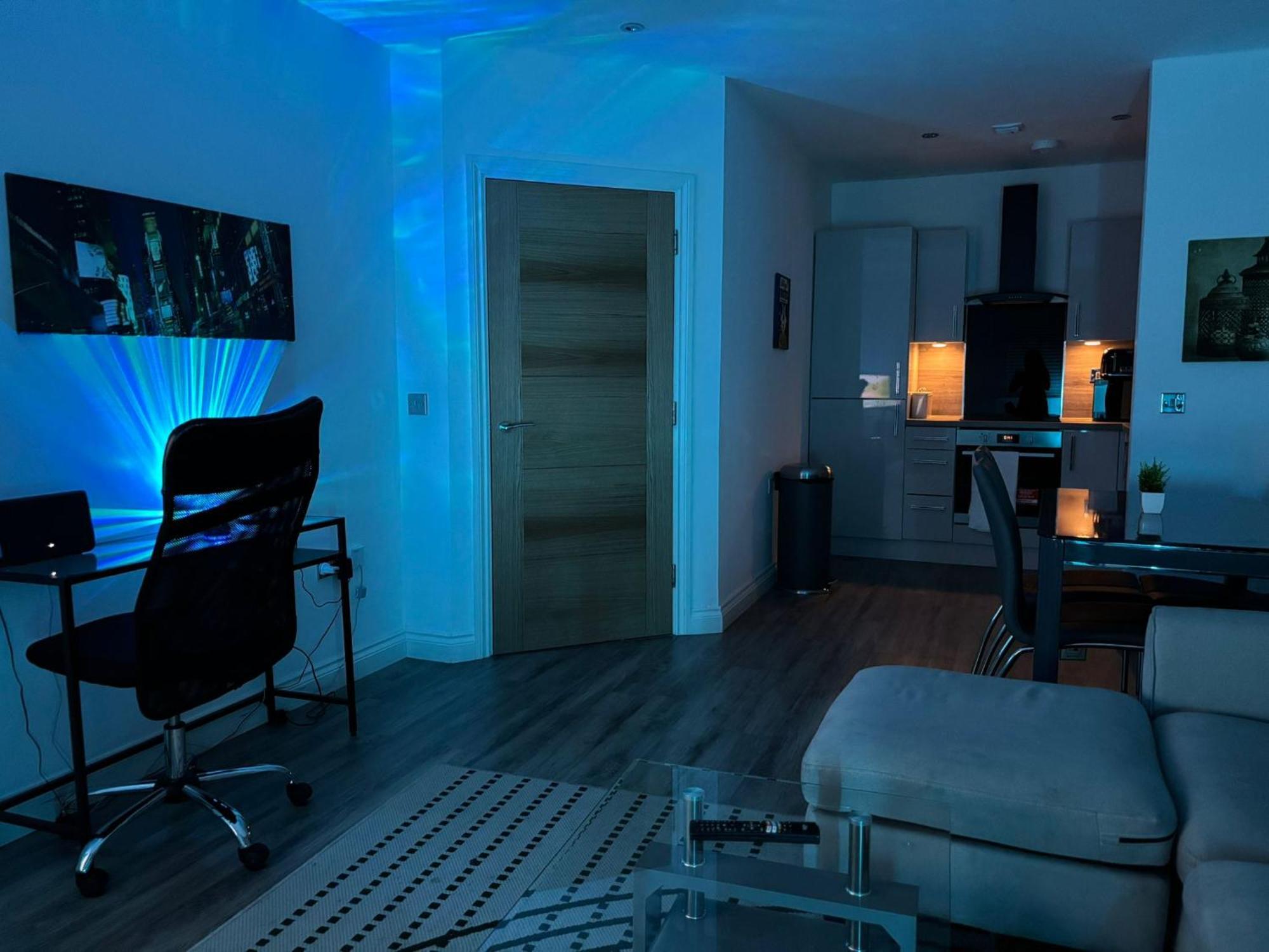 24-7 Secured City Centre Apartments With Free Underground Parking And Wifi Birmingham Zewnętrze zdjęcie
