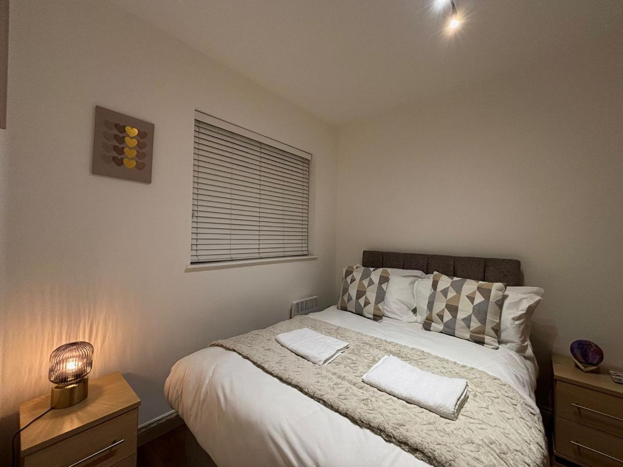 24-7 Secured City Centre Apartments With Free Underground Parking And Wifi Birmingham Zewnętrze zdjęcie