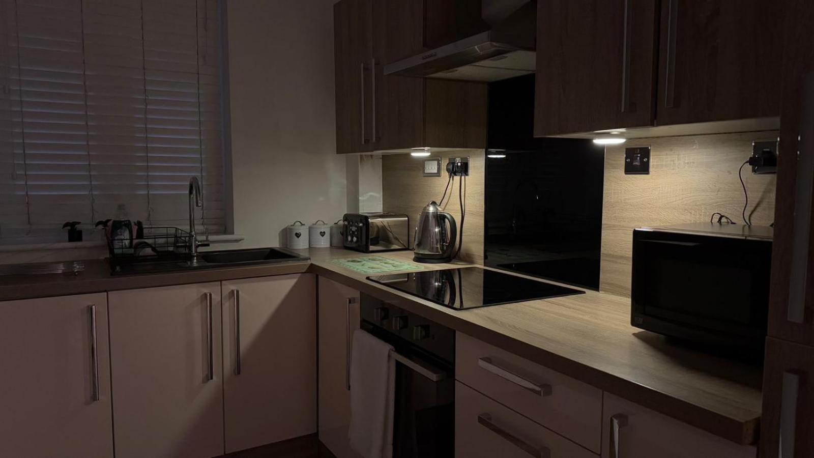 24-7 Secured City Centre Apartments With Free Underground Parking And Wifi Birmingham Zewnętrze zdjęcie